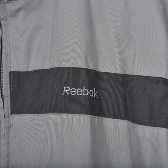 Reebok Full Zip  Track Jacket Grey Athletic Lightweight Size Large - Picture 2 of 13